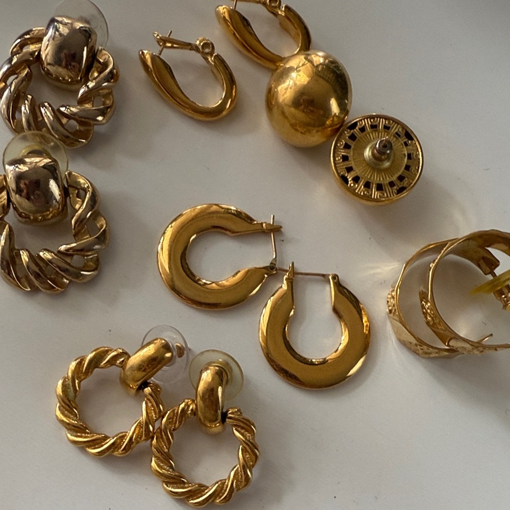 Elegant Gold-Tone Earring Set